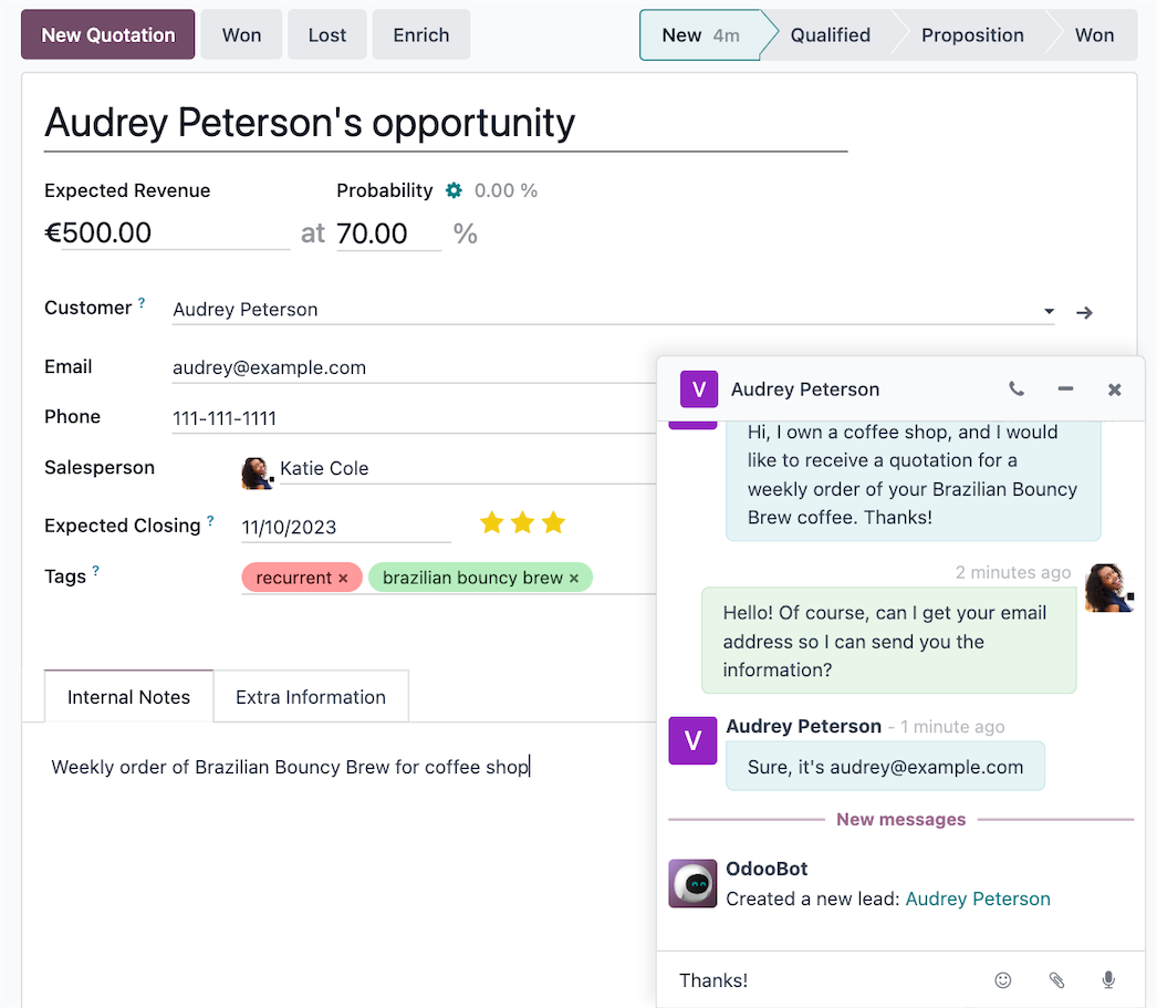Peut voir les contacts, la conversation et les notes internes dans le chat en direct par Doodex.